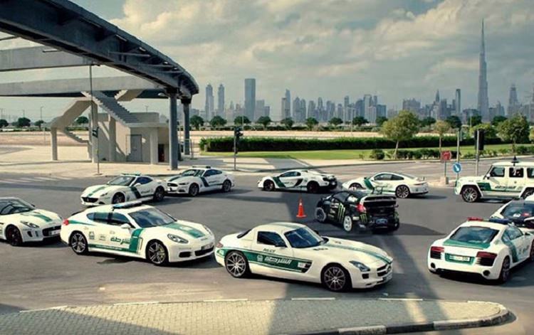 بيك اب امريكي مصفحة تنضم لاسطول سيارات الشرطة في دبي | عرب شفت